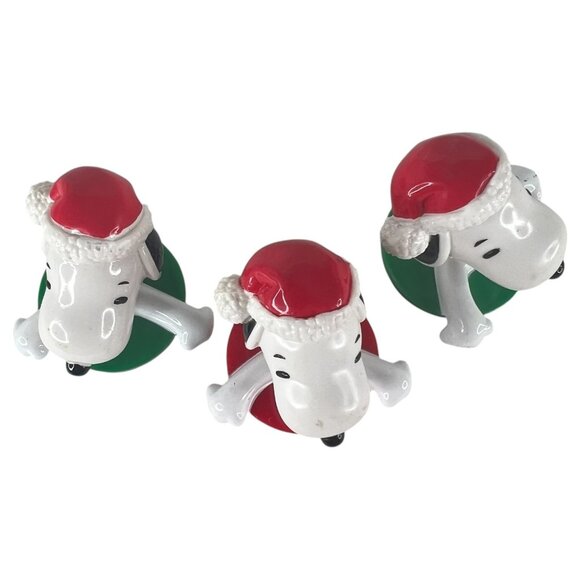 3 Whitmans Peanuts Snoopy Christmas Stocking Figurines Candy Holders Red Green - Picture 12 of 13